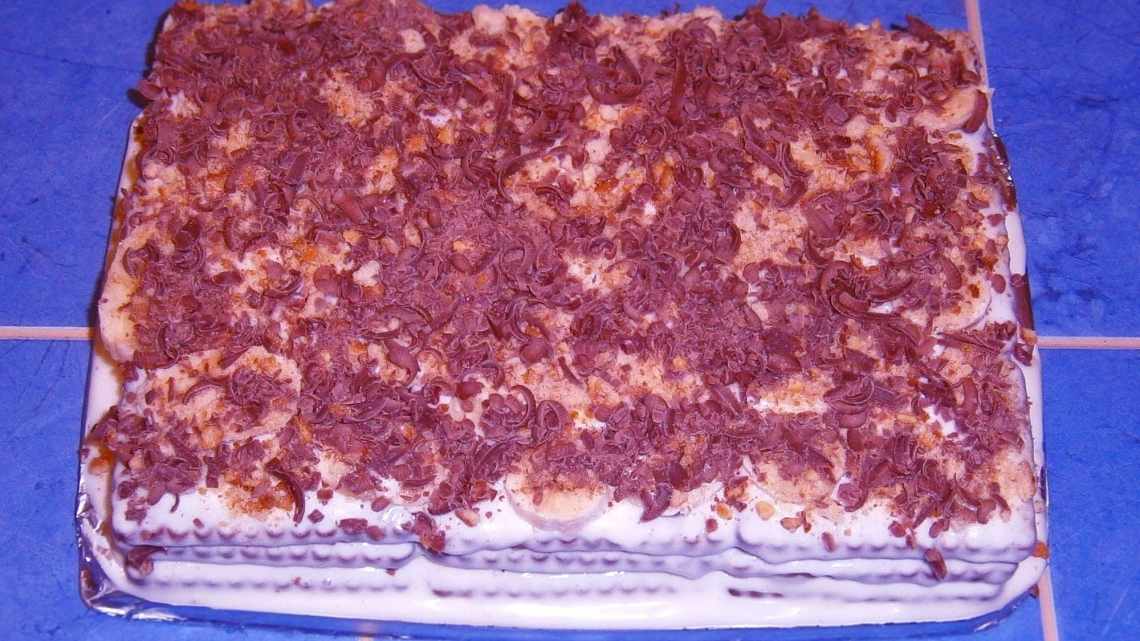 Торт з пряників зі згущенкою без випічки
