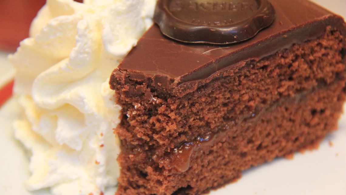 Кавово-шоколадний крем для тортів і десертів