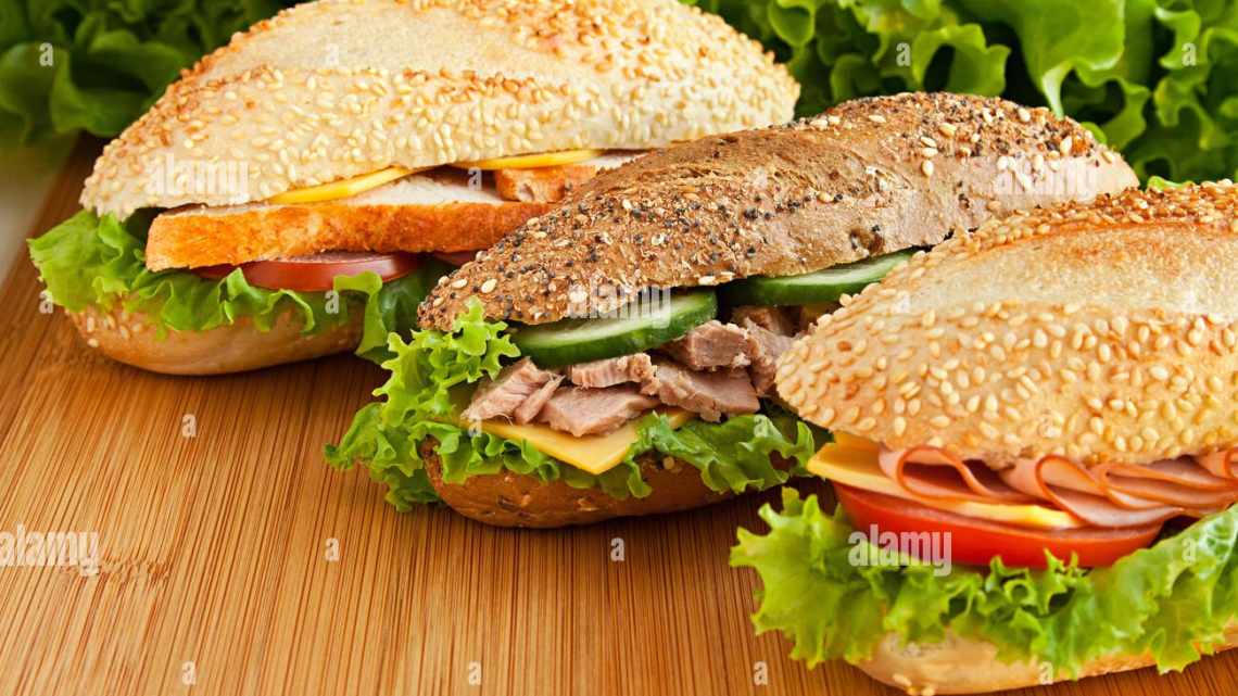Сендвіч як у Subway (з шинкою і овочами)