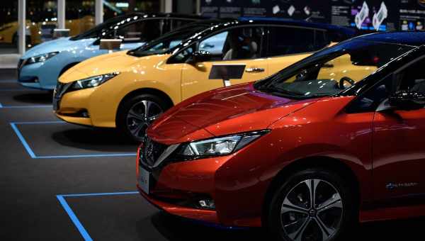 Renault-Nissan створять масові авто на преміальній платформі