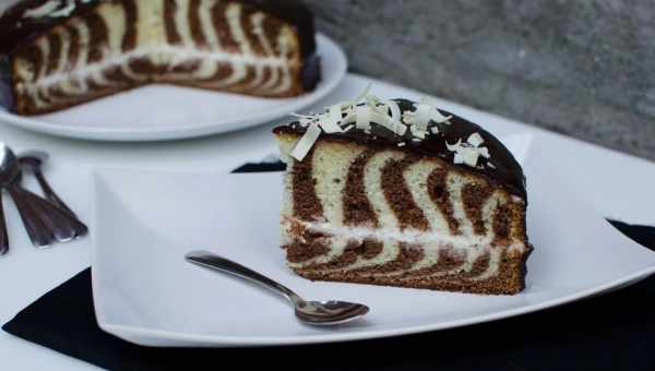Сметані, творожні, майонезні варіанти торта «Зебра» в мультиварці. Торт «Зебра» в мультиварці - швидше класичного