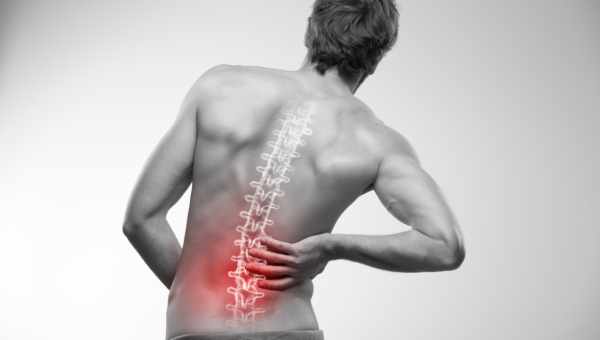 Чому болить спина після епідуральної анестезії