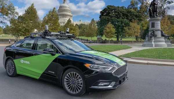 NVIDIA випробує безпілотні автомобілі на дорогах Каліфорнії