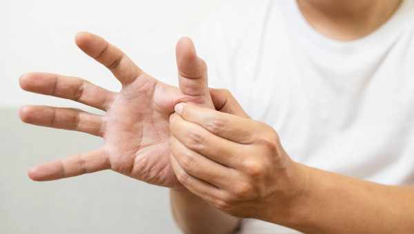 Штучний палець допоможе британським вченим у боротьбі з COVID-19