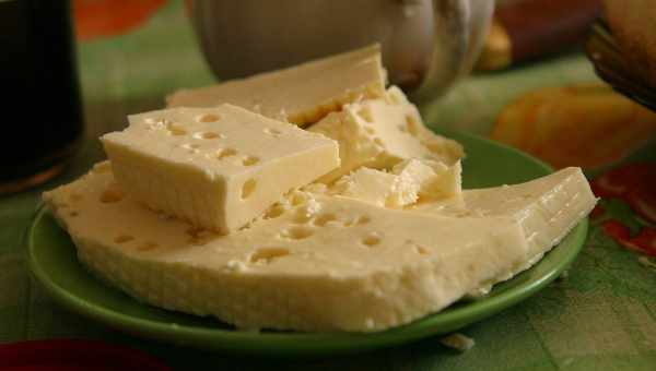 Домашній сир з молока