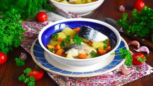 Рибний суп зі скумбрії