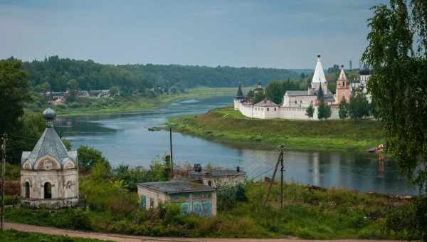 Чому місто названо Старицею