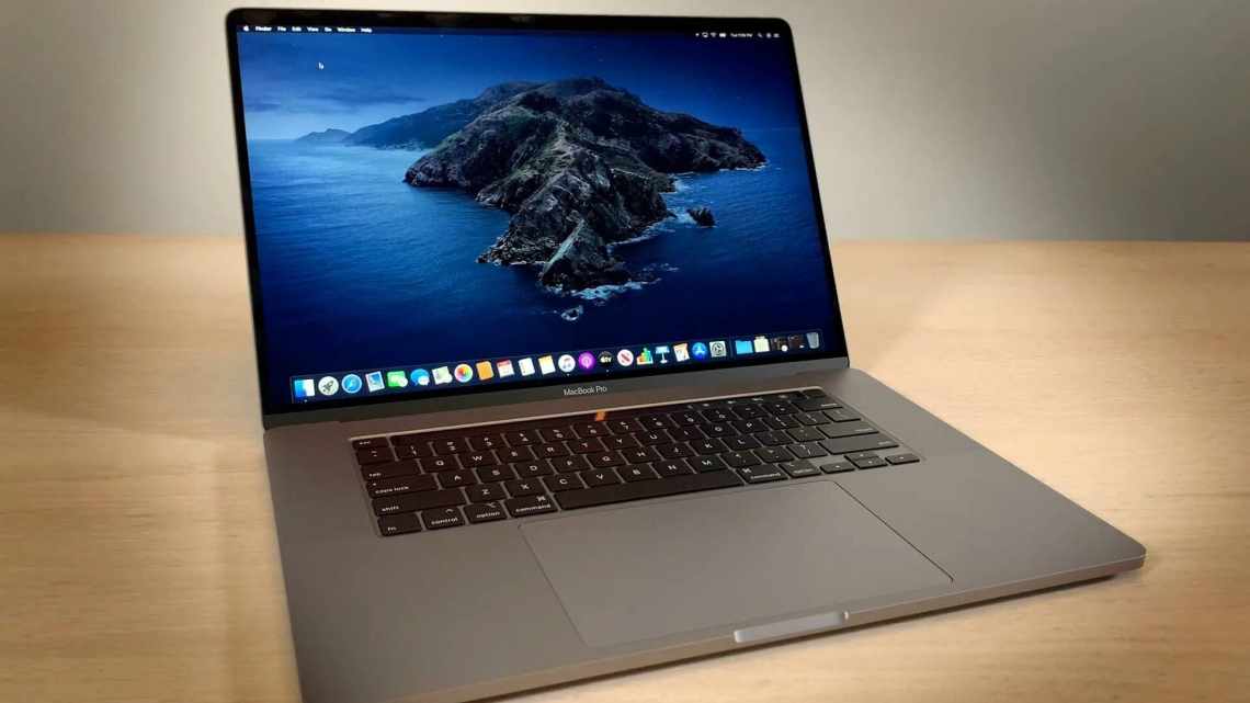 15-дюймовий MacBook Pro (Mid 2018): Значніше, ніж здається