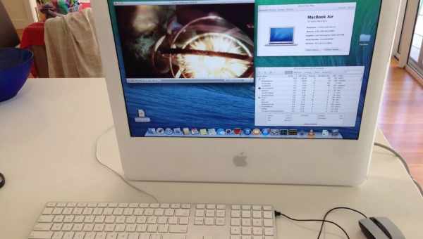 iMac G5 (iSight) в тіні iPod (G5)