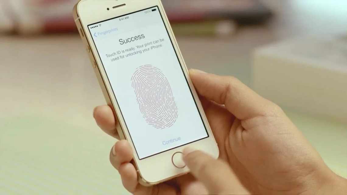 Названо терміни повернення Touch ID в iPhone. Чому це добре