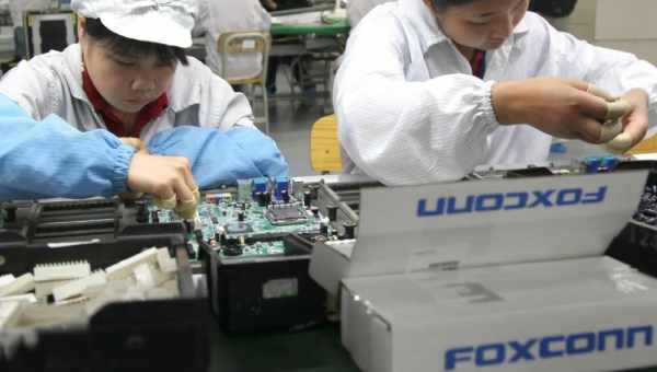 Foxconn вимагає новий iPhone