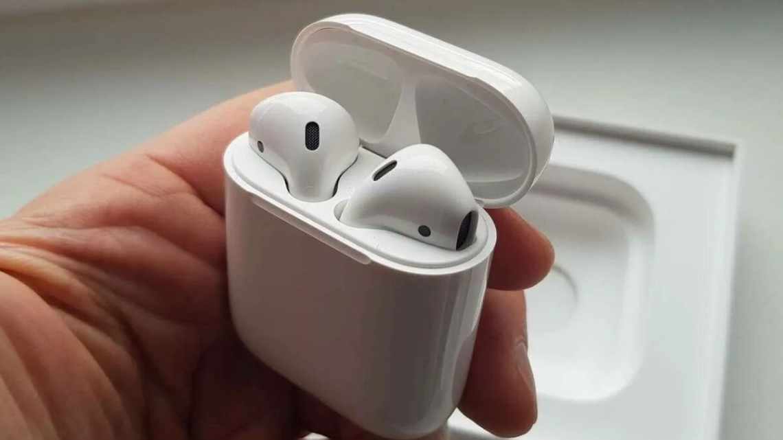 Дешеві китайські бездротові навушники загрожують AirPods