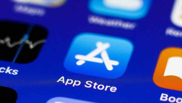 Ось це так: як розробники обманюють користувачів в App Store, а Apple їх не перевіряє