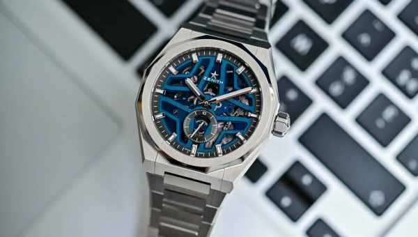 Zenith представили годинник Defy Classic Skeleton Night Surfer, створений спеціально для серферів