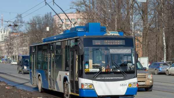 Де знаходиться тролейбусна станція в Ялті