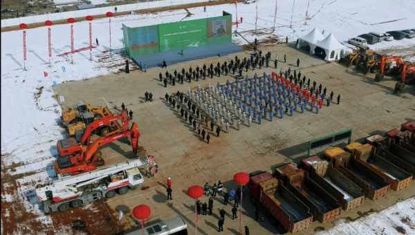 Китайці почали будувати свій найбільший вертольотоносець