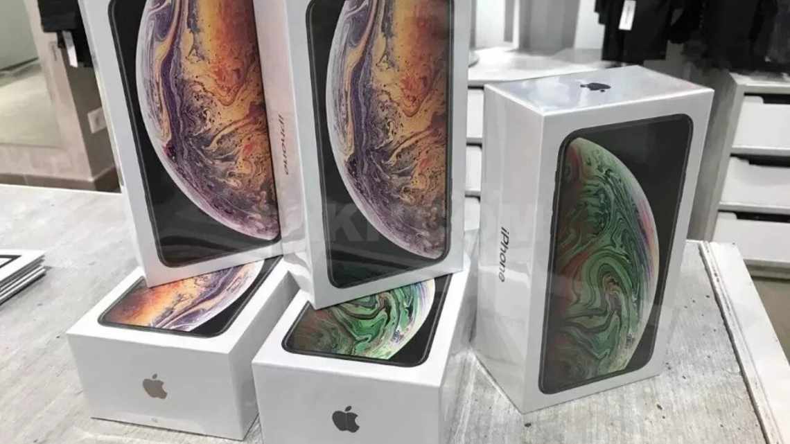 У американця розплавився iPhone Xs Max у кишені