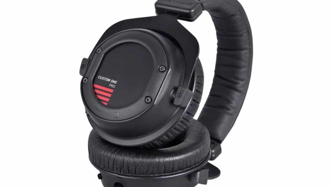 Огляд навушників Beyerdynamic Custom One Pro