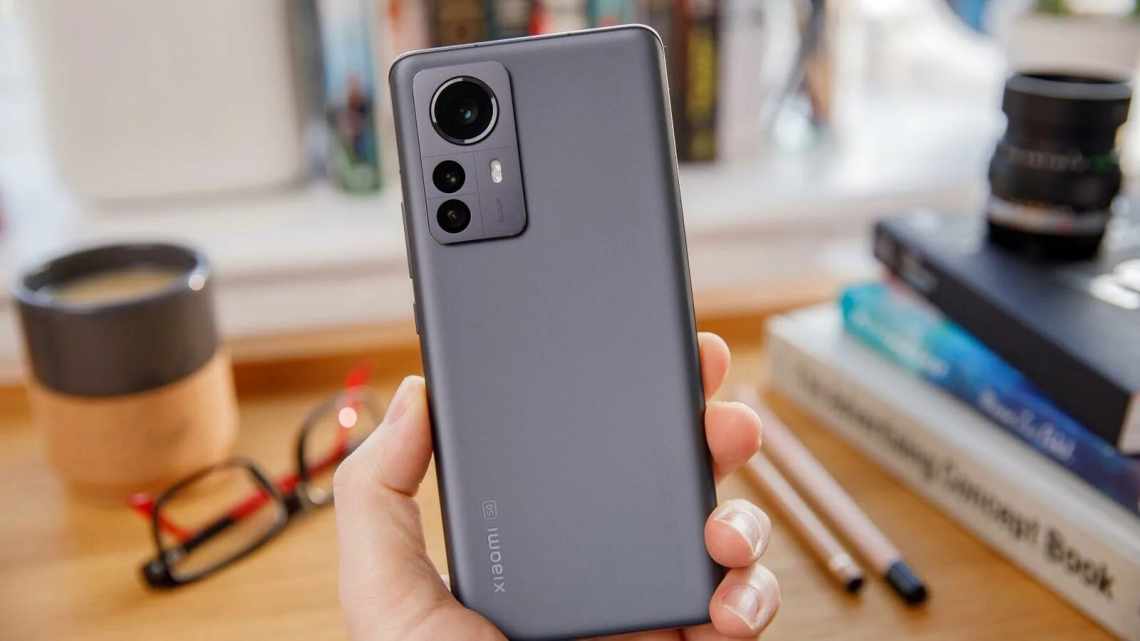 Тест і огляд Xiaomi Mi 8 нестримна міць і фантастична камера