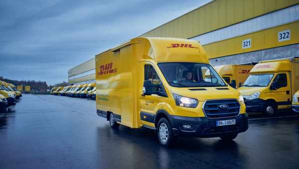 DHL запустить першу мережу доставки електролітаками