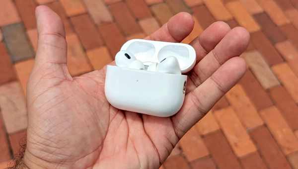 Що робити, якщо AirPods не підключаються до пристрою: інструкція