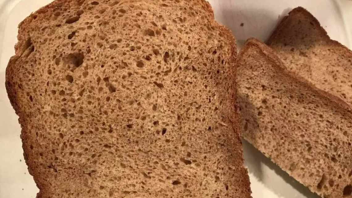 Як спекти в домашніх умовах житній хліб